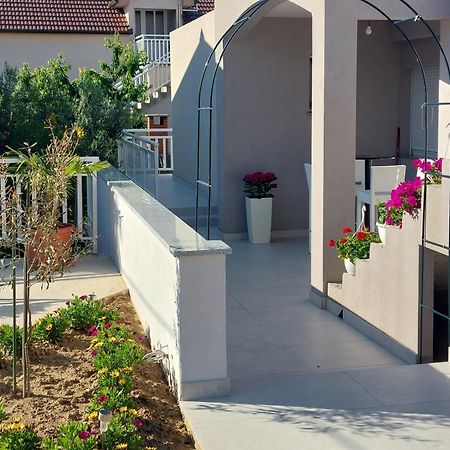 Apartmani Perla Неум Екстериор снимка